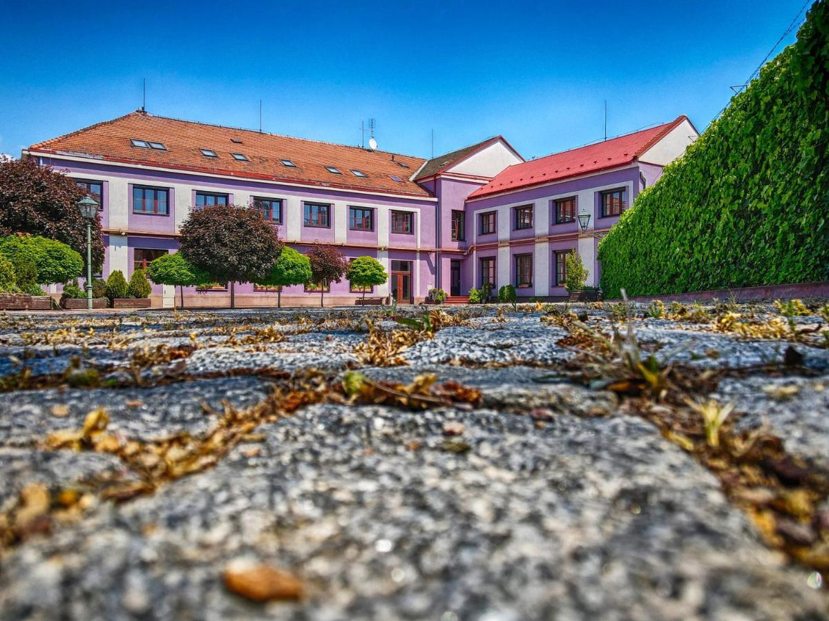 Hotel U Heligonky Brünn Exterior foto