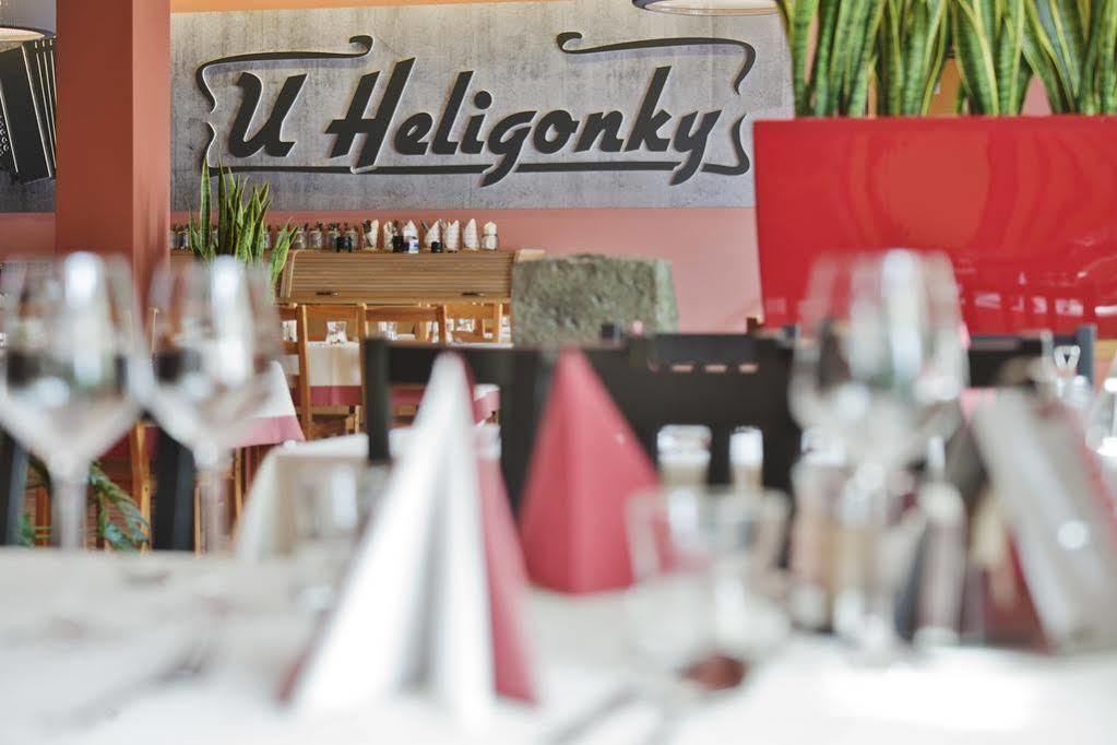 Hotel U Heligonky Brünn Exterior foto